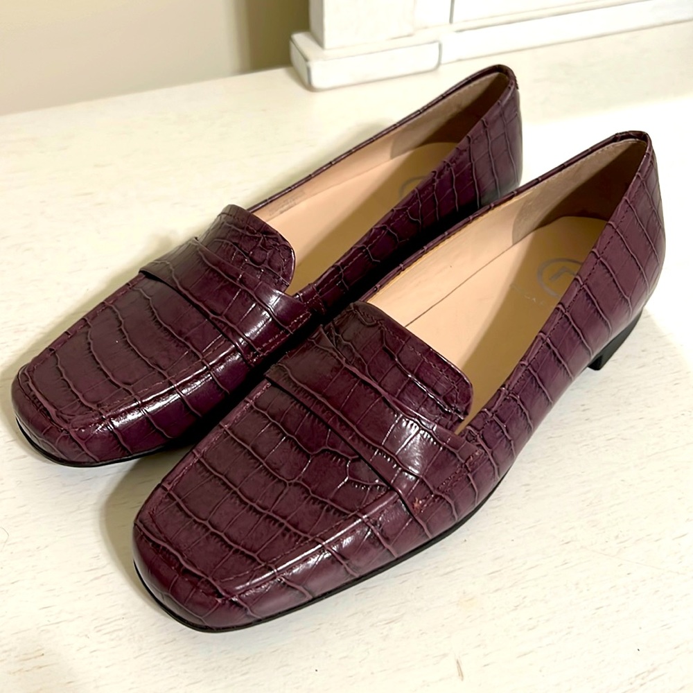 Rockport Women’s Alligator Leather Shoes / Size 6M / Brand NWOT / Light Plum